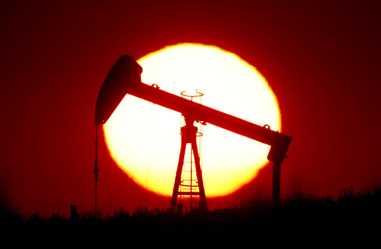 Oil price spike clouds U.S. corporate profit outlook, puts investors on edge- oil and gas 360