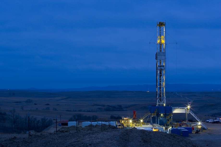 Marathon Oil cuts capital spending by 20 percent after crude prices collapse- oil and gas 360