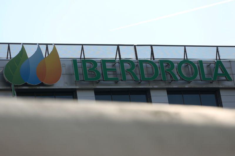 Iberdrola to start construction of green hydrogen plant in Spain- oil and gas 360