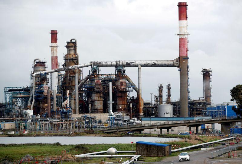 Pandemic hastens threat of closure for struggling oil refineries- oil and gas 360