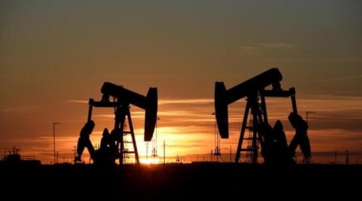 Oil climbs on drop in U.S. oil stockpiles, solid demand outlook- oil and gas 360