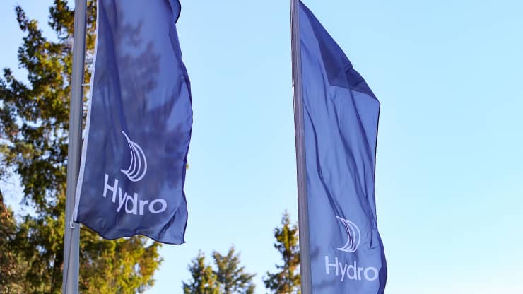 Shell Teams Up With Norsk Hydro To Work On Green Hydrogen Projects ...