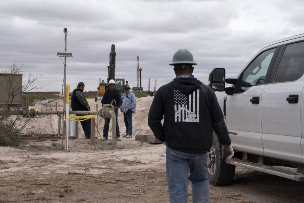 US shale-patch jobless rate shows labor-market tightness endures- oil and gas 360