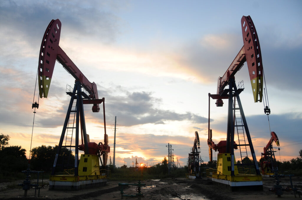 Oil industry leaders remain confident about long-term demand-oil and gas 360