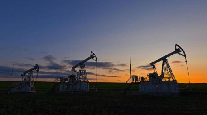 Oil set to rise for a third week on strong China economic data- oil and gas 360