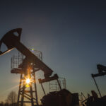 Oil heads for weekly gain on US growth and Middle East concerns- oil and gas 360