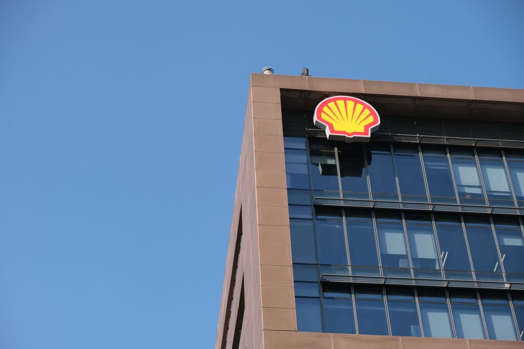 Shell scraps blue hydrogen project plans following refocus on oil and gas business- oil and gas 360